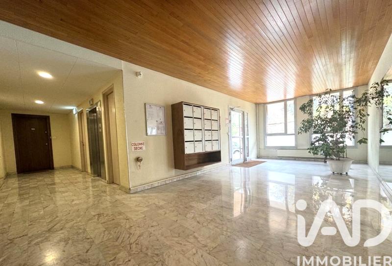 Appartement - 108 m² - 5 pièces