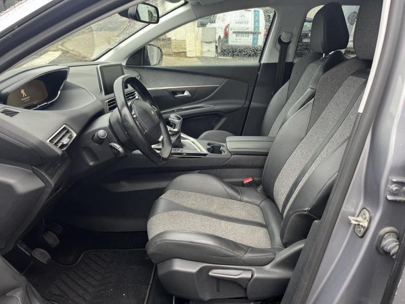Peugeot 5008 II Puretech 130 s&amp;amp;S Allure (7 places)