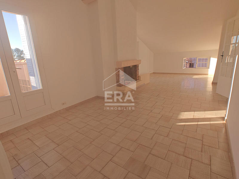 Appartement - 128 m² - 5 pièces