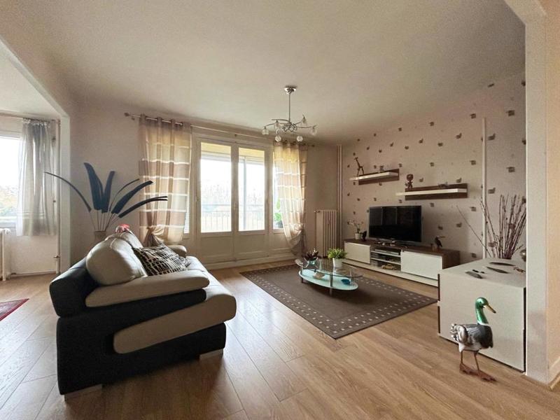 Appartement - 86 m² - 4 pièces