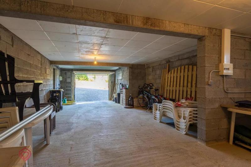 Villa - 155 m² - 6 pièces