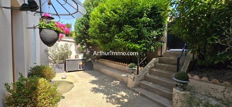 Maison - 95 m² - 5 pièces