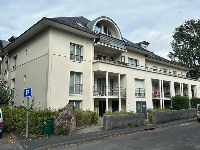 Appartement - 130 m² - 6 pièces