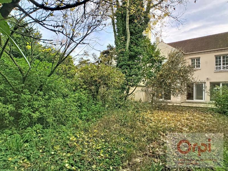 Maison - 145 m² - 6 pièces