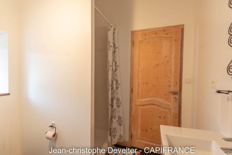 Maison en pierre - 170 m² - 6 pièces