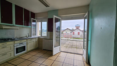 Appartement - 114 m² - 6 pièces