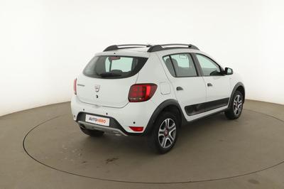 Dacia Sandero II 0.9 TCe Techroad 90 ch