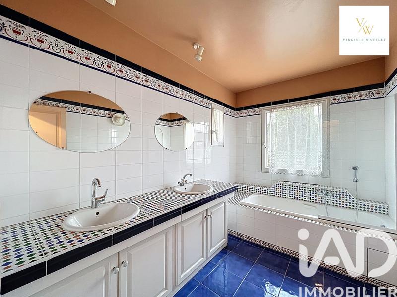 Maison de maîtres - 217 m² - 7 pièces