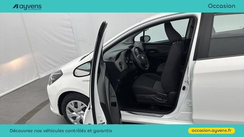 Toyota Yaris Hybrid 100h France Business 5p My19