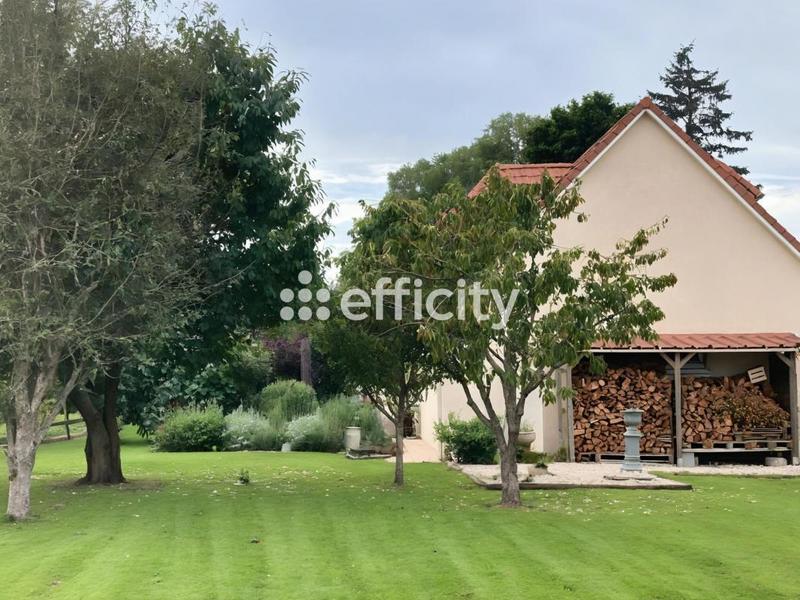 Maison - 179 m² - 8 pièces