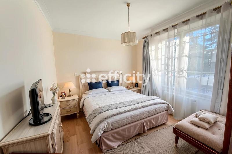 Maison - 88 m² - 4 pièces