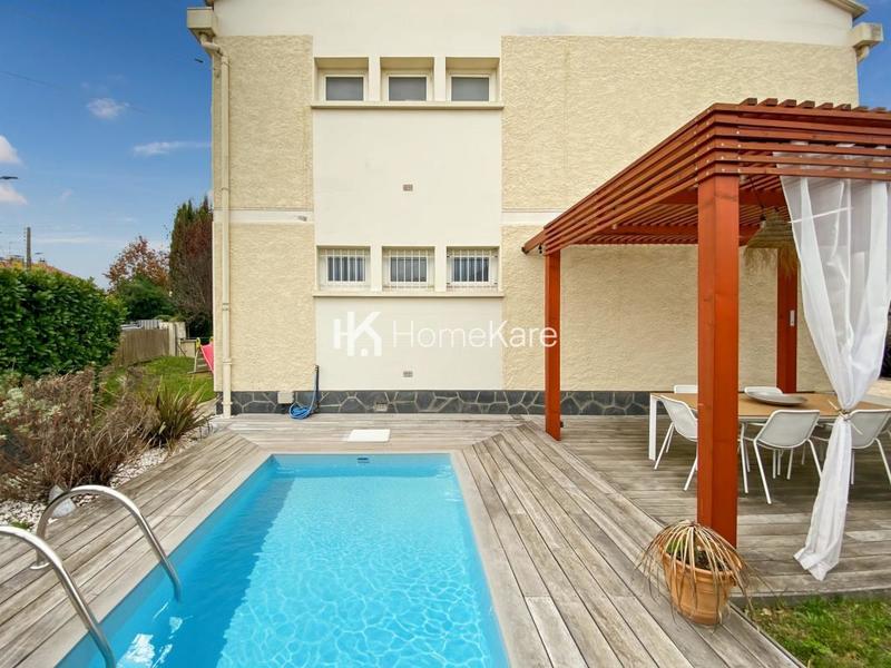 Maison - 100 m² - 4 pièces