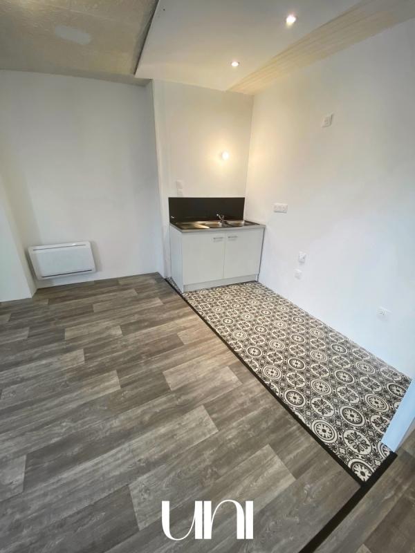 Bureau - 200 m² - 4 pièces