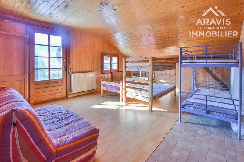 Maison - 398 m² - 13 pièces