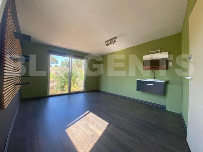 Maison - 98 m² - 4 pièces