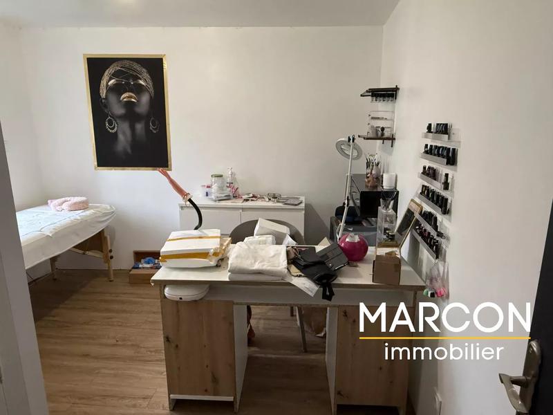 Maison - 100 m² - 5 pièces