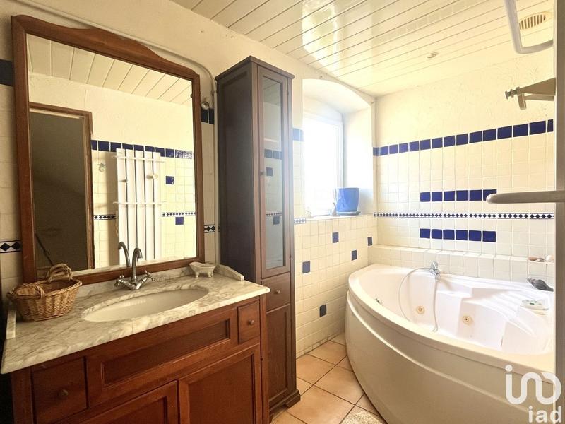 Maison - 184 m² - 5 pièces