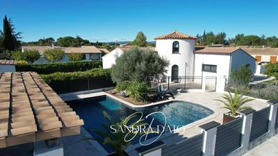 Maison - 156 m² - 5 pièces