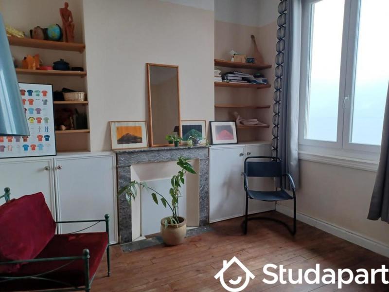 Maison de ville - 100 m² - 5 pièces