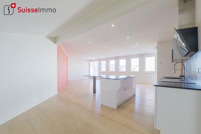 Appartement - 179 m² - 6 pièces