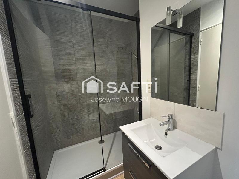 Maison - 181 m² - 7 pièces