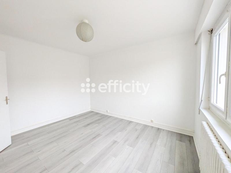 Appartement - 96 m² - 4 pièces