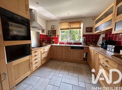 Maison - 175 m² - 7 pièces