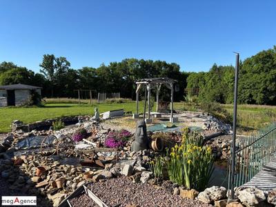 Propriété - 190 m² - 6 pièces