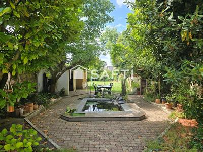 Maison - 90 m² - 5 pièces