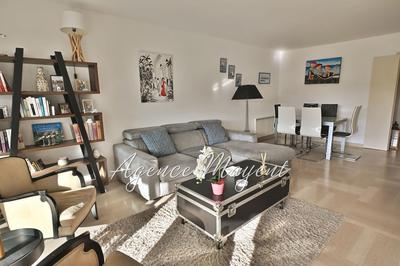 Appartement - 77 m² - 3 pièces