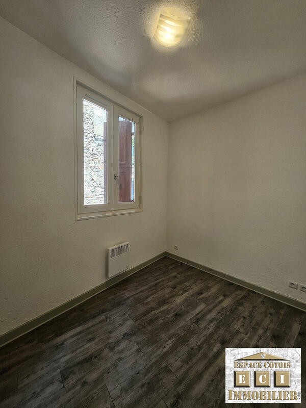 Maison traditionnelle - 62 m² - 3 pièces