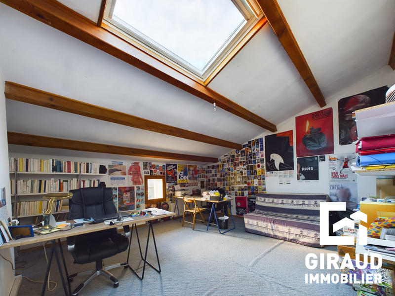 Maison - 163 m² - 6 pièces