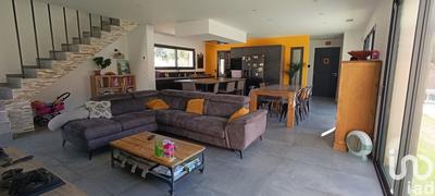 Maison - 145 m² - 5 pièces