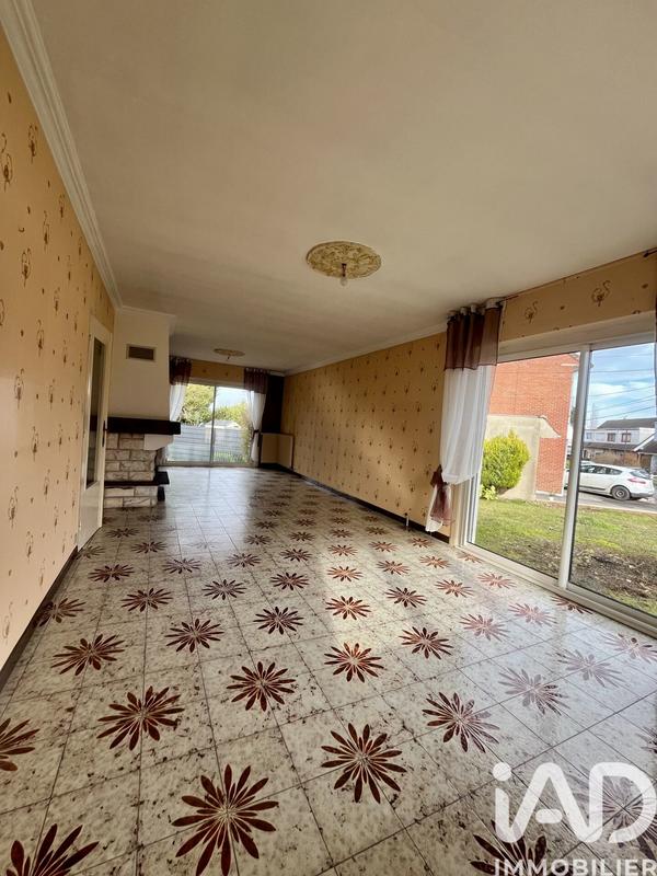 Maison - 180 m² - 8 pièces