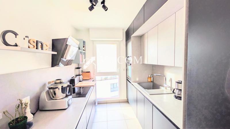 Appartement - 91 m² - 5 pièces