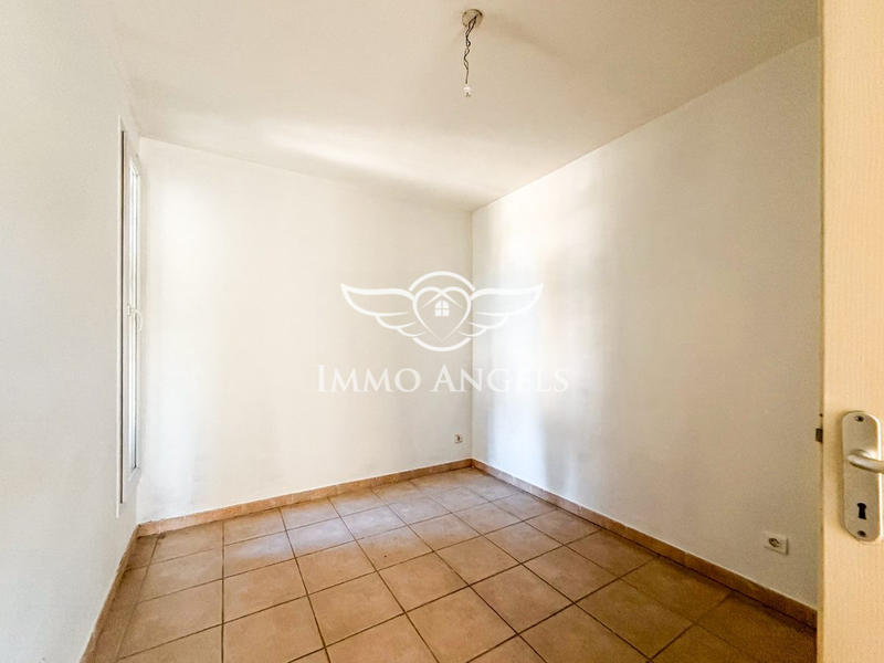 Appartement - 77 m² - 4 pièces