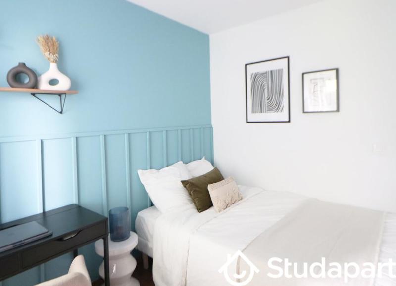 Chambre - 10 m² - 1 pièce