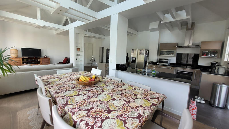 Maison - 136 m² - 5 pièces