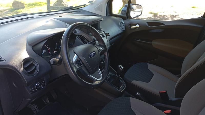 Ford Tourneo Courier 1.0 E 100 Trend - Bioéthanol