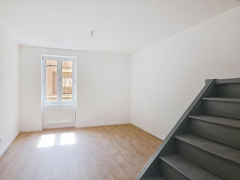 Appartement - 95 m² - 4 pièces