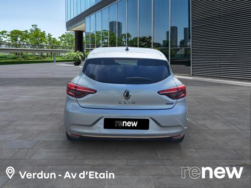 Renault Clio V E-Tech 140 - 21n Sl Lutecia