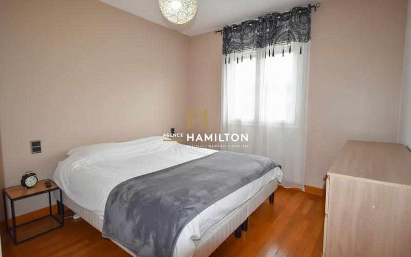 Maison de ville - 138 m² - 5 pièces