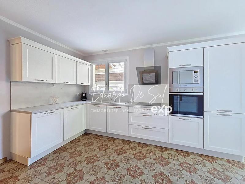 Maison - 145 m² - 7 pièces