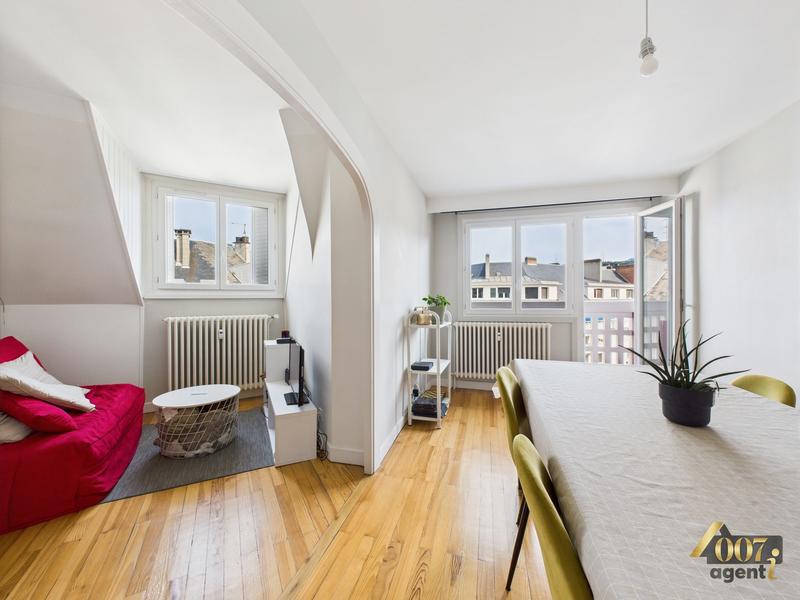 Appartement - 79 m² - 4 pièces