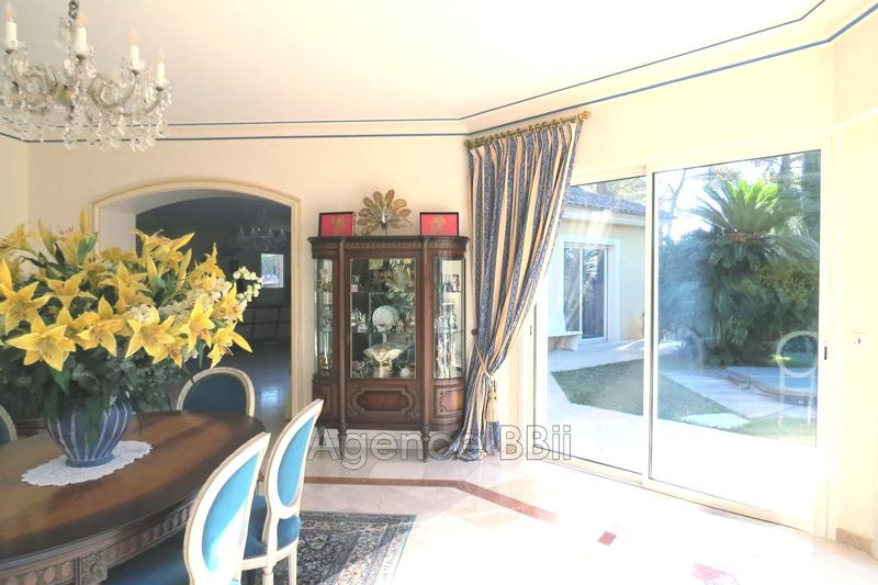 Maison - 500 m² - 7 pièces