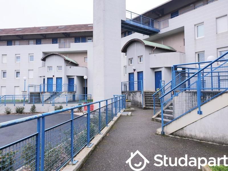 Chambre - 8 m² - 1 pièce