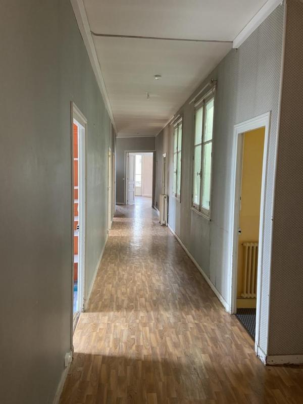 Local d'activité / Entrepôt - 576 m²