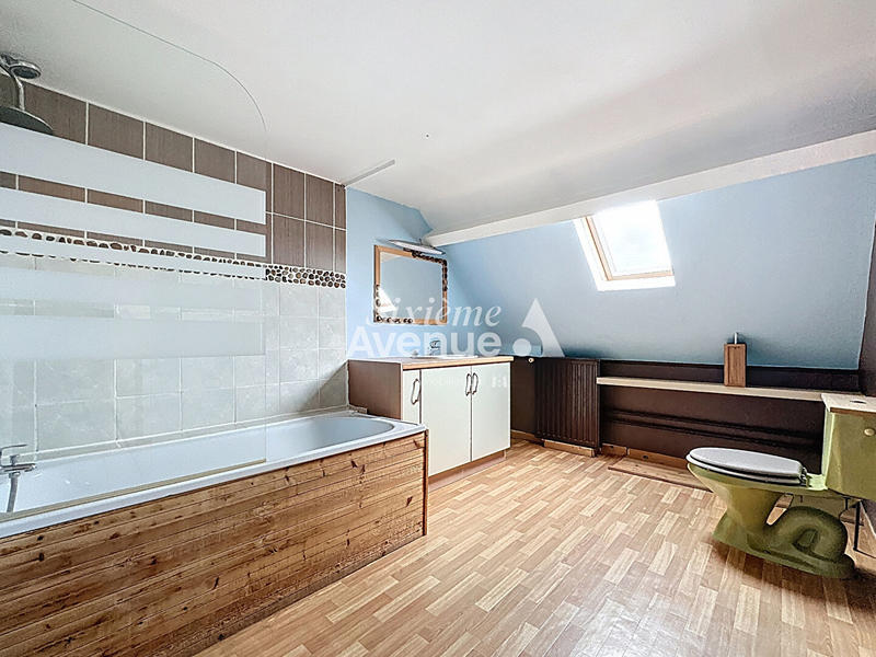 Maison - 165 m² - 5 pièces