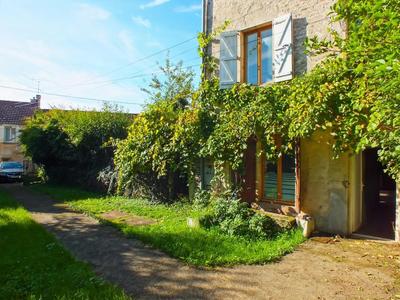 Maison en pierre - 174 m² - 4 pièces