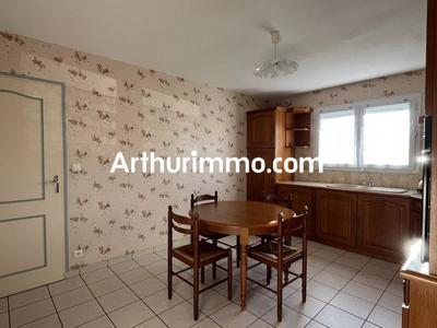 Maison - 84 m² - 4 pièces